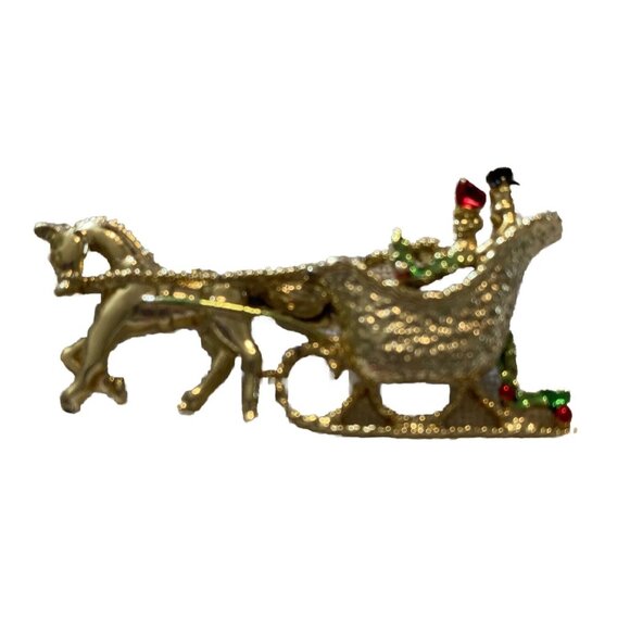 Vintage Brooch/pin Courting Couple Horse Sleigh Signed Gerrys Gold Tone - Picture 2 of 12